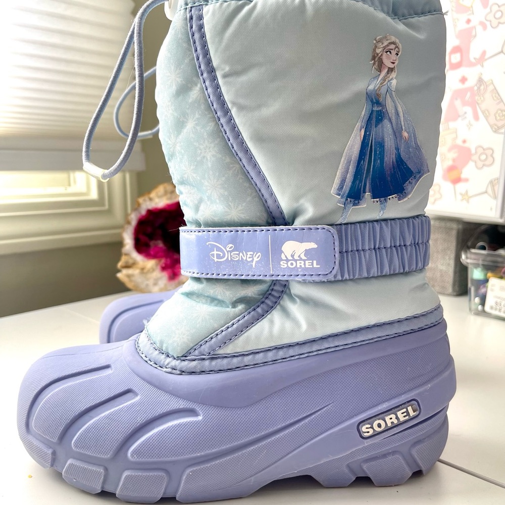 Disney Sorel Frozen Snow Boots